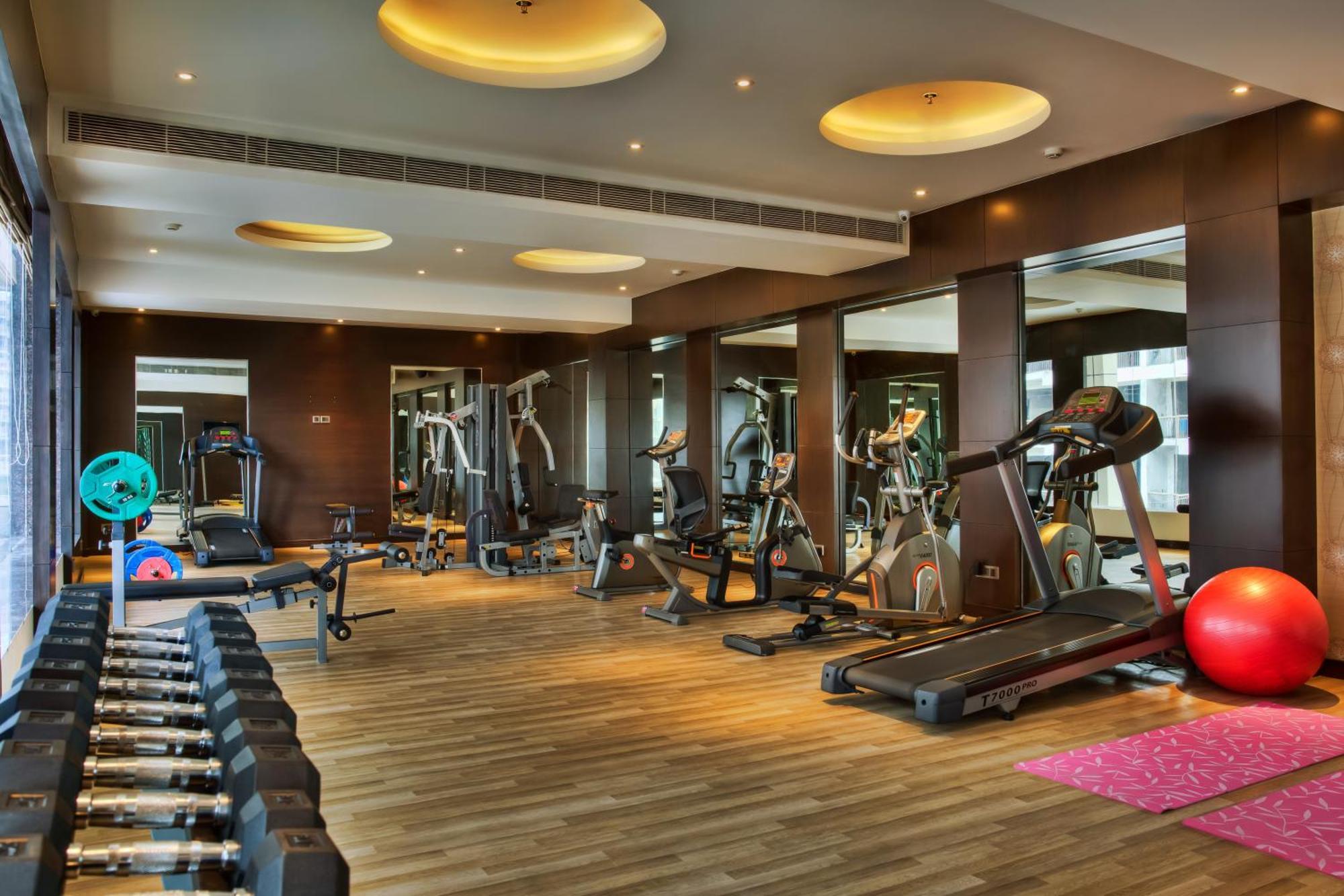 Golden Tulip Bhiwadi Hotel Екстериор снимка