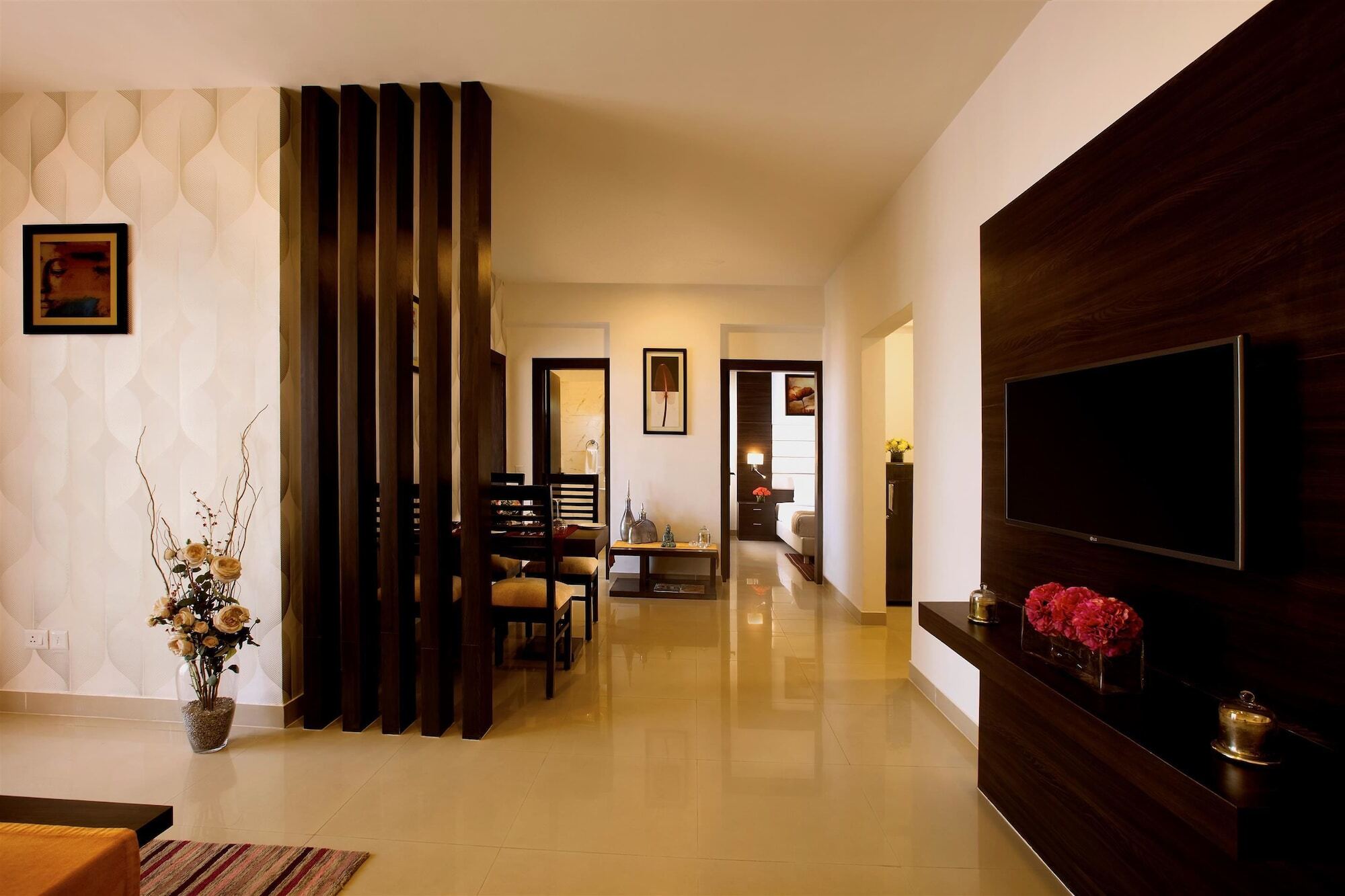 Golden Tulip Bhiwadi Hotel Екстериор снимка